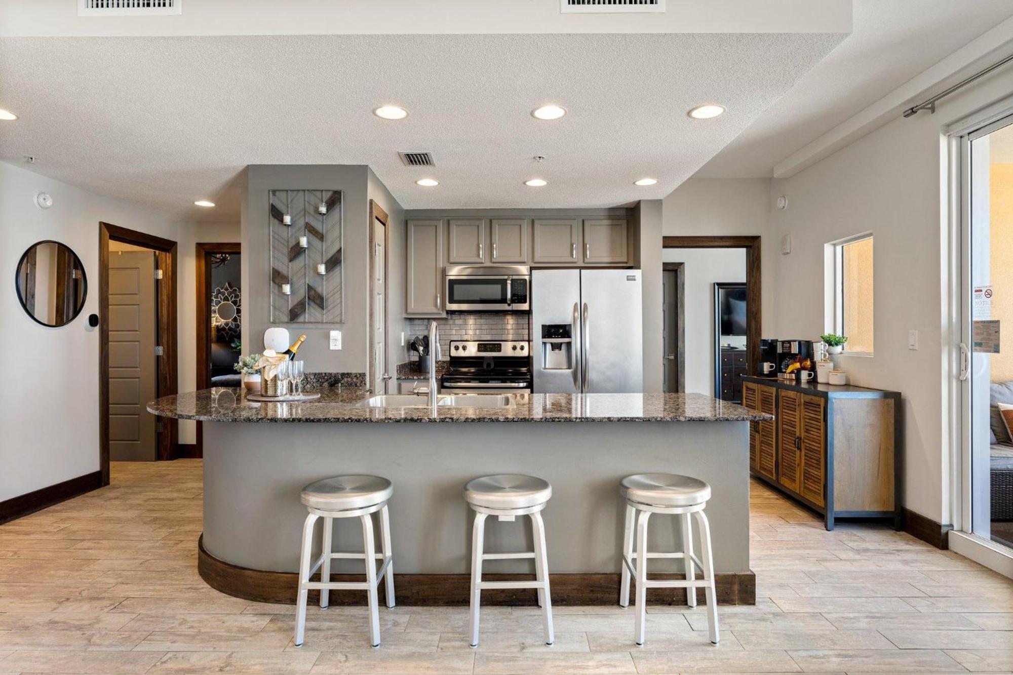 707 Sterling Reef *
